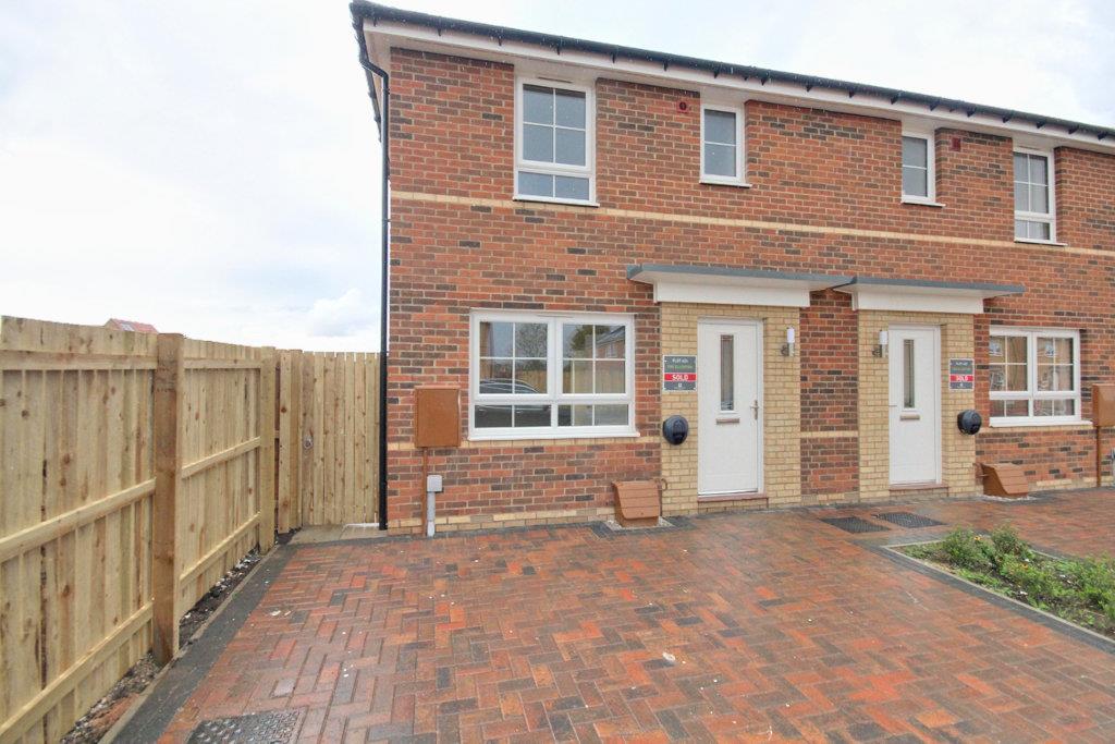 Hazelnut Drive, Beverley